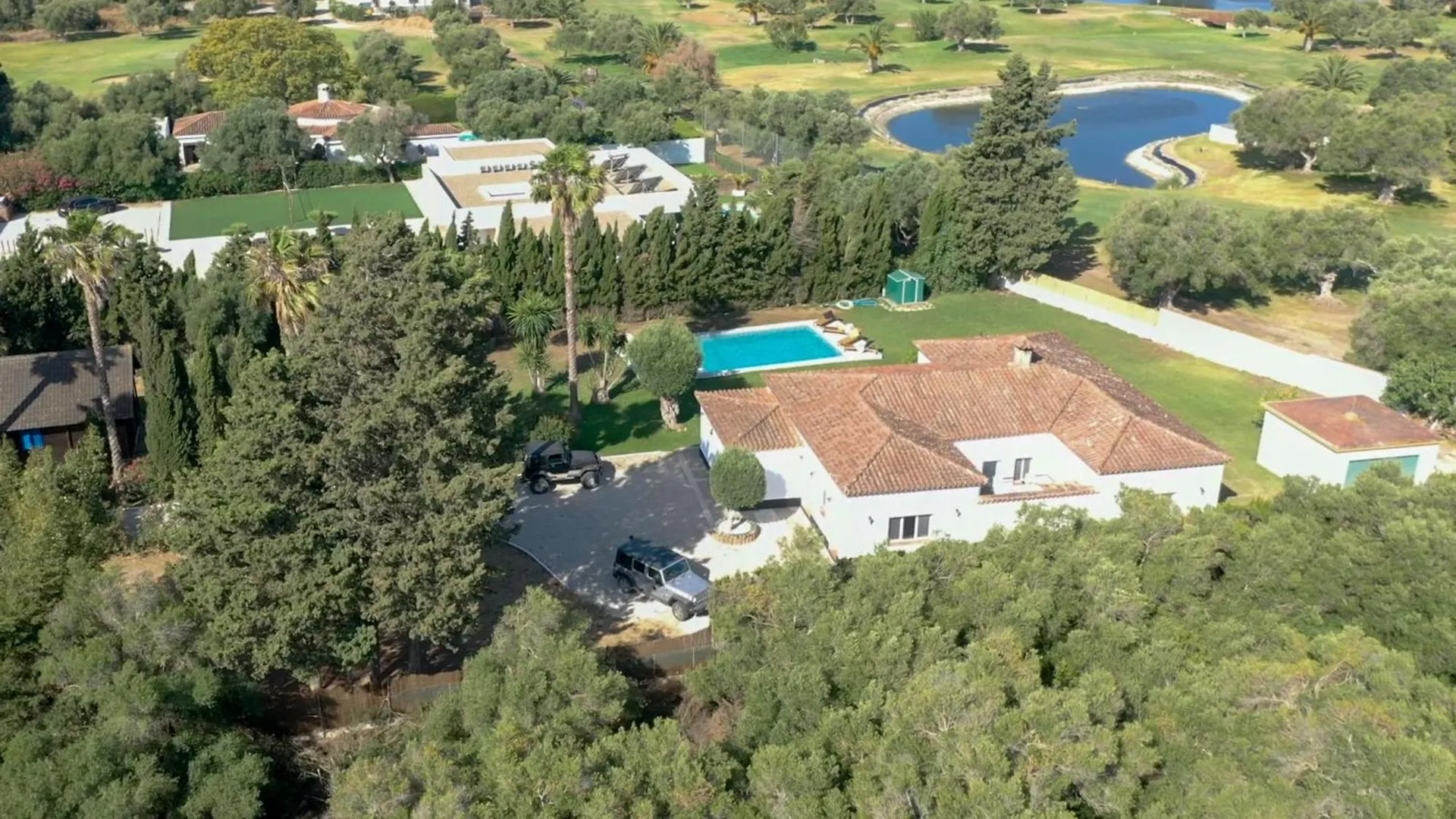 Jardines Fenicios Luxurious And Spacious Villa نوفو سانكتي بيتري