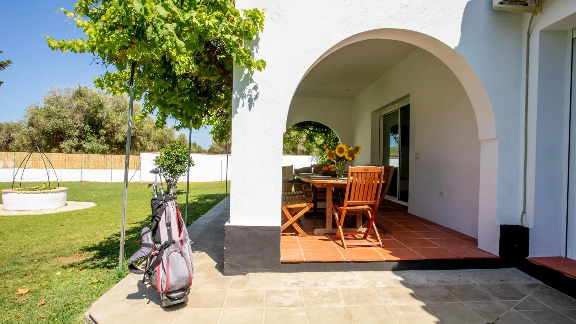 Jardines Fenicios Luxurious And Spacious Villa Novo Sancti Petri